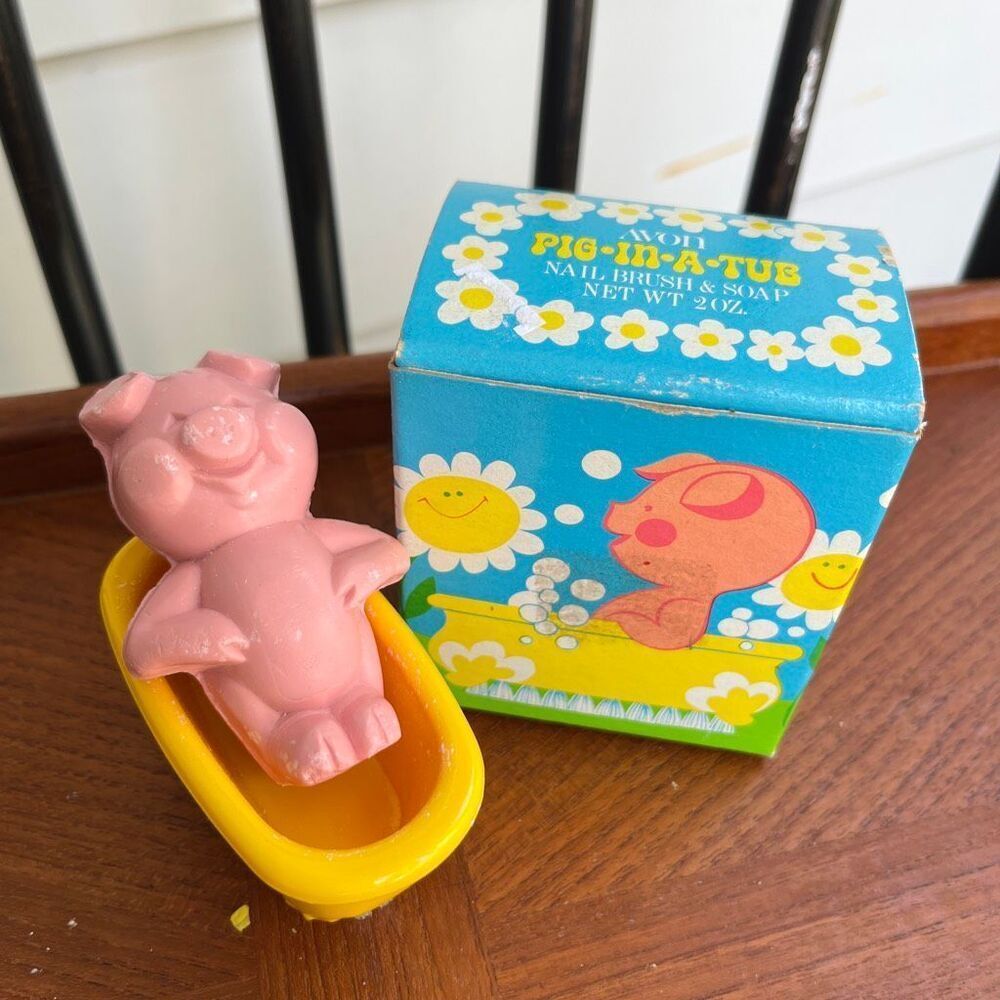 VTG Avon Pig-In-A-Tub Soap Nail Brush Gift Set Original Box 1970s